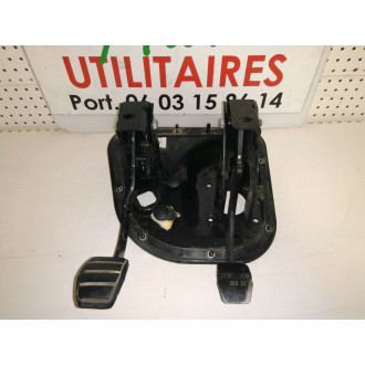 pédalier Mascott 2005 Ref : 8200757156