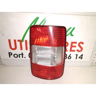 feux Caddy 2008 1.9L arriere droit Ref : 2K0945