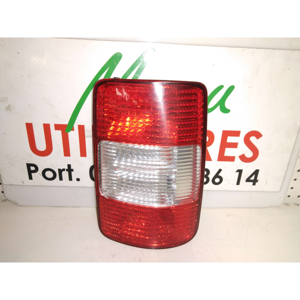 feux Caddy 2008 1.9L arriere droit Ref : 2K0945