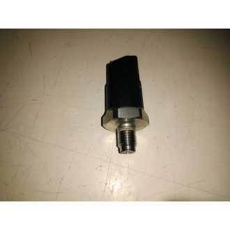 Capteur de pression carburant Iveco Ref : 0281002405
