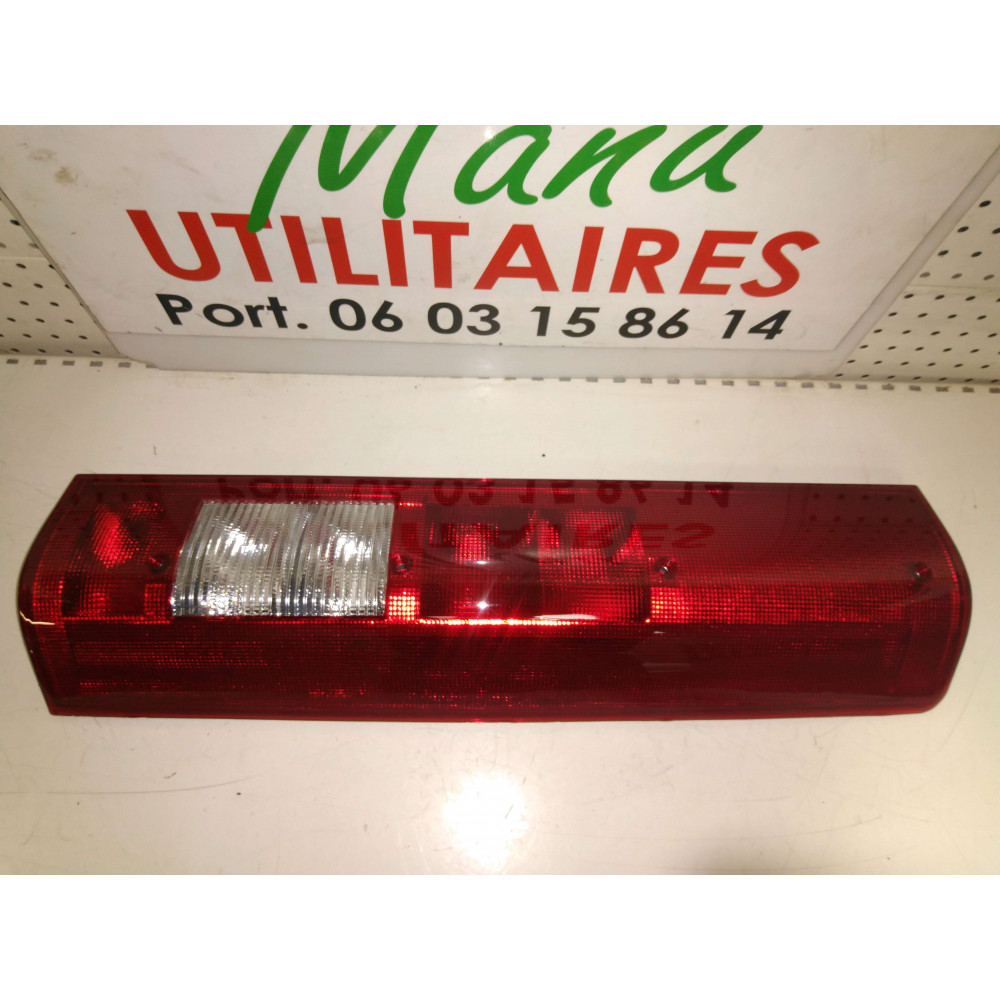 feu arrière Iveco Daily droit Ref : 