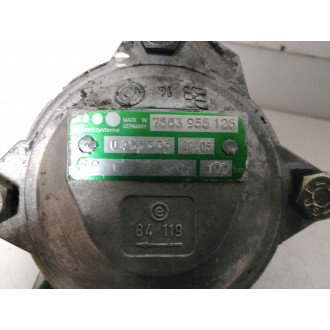 Pompe de direction assistée Iveco Daily  Ref : 7683955126