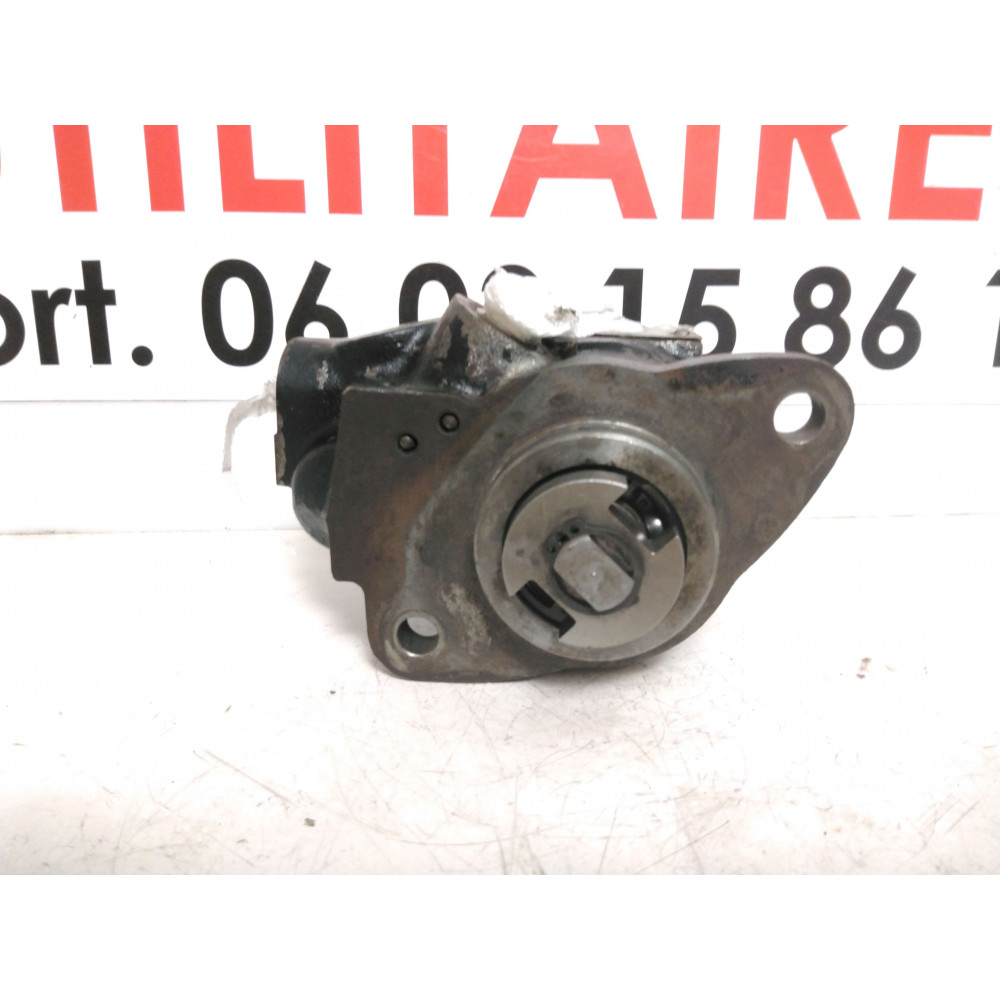 pompe de direction assistée Iveco Daily  Ref : 7673955533