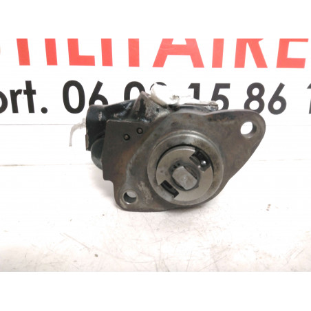 pompe de direction assistée Iveco Daily  Ref : 7673955533