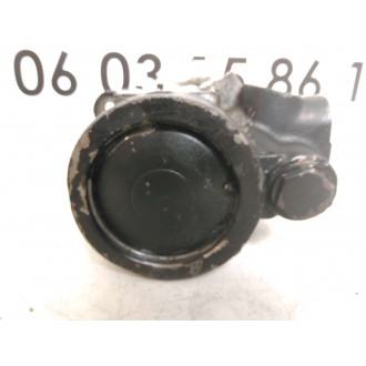 pompe de direction assistée Iveco Daily  Ref : 7673955533
