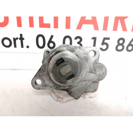 pompe de direction assistée Master  Ref : 7683955118