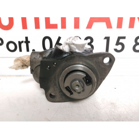Pompe de direction assistée Iveco Daily  Ref : 7673955533