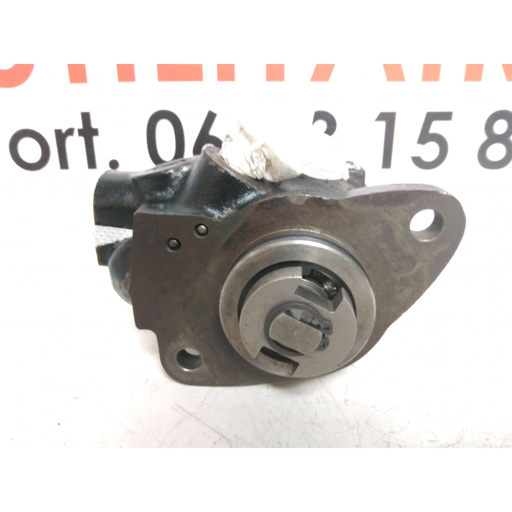 pompe de direction assistée Iveco Daily  Ref : 7673955727