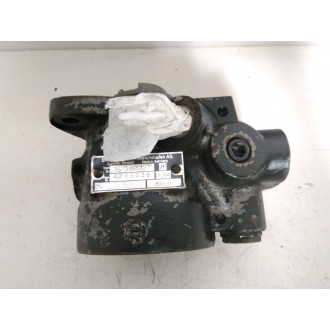pompe de direction assistée Iveco Daily  Ref : 7673955727