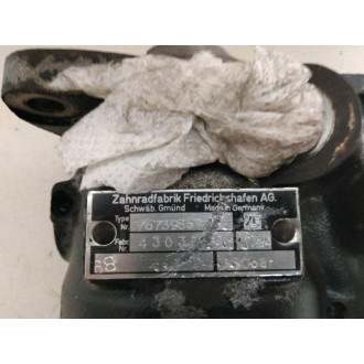 Pompe de direction assistée Iveco Daily  Ref : 7673955727