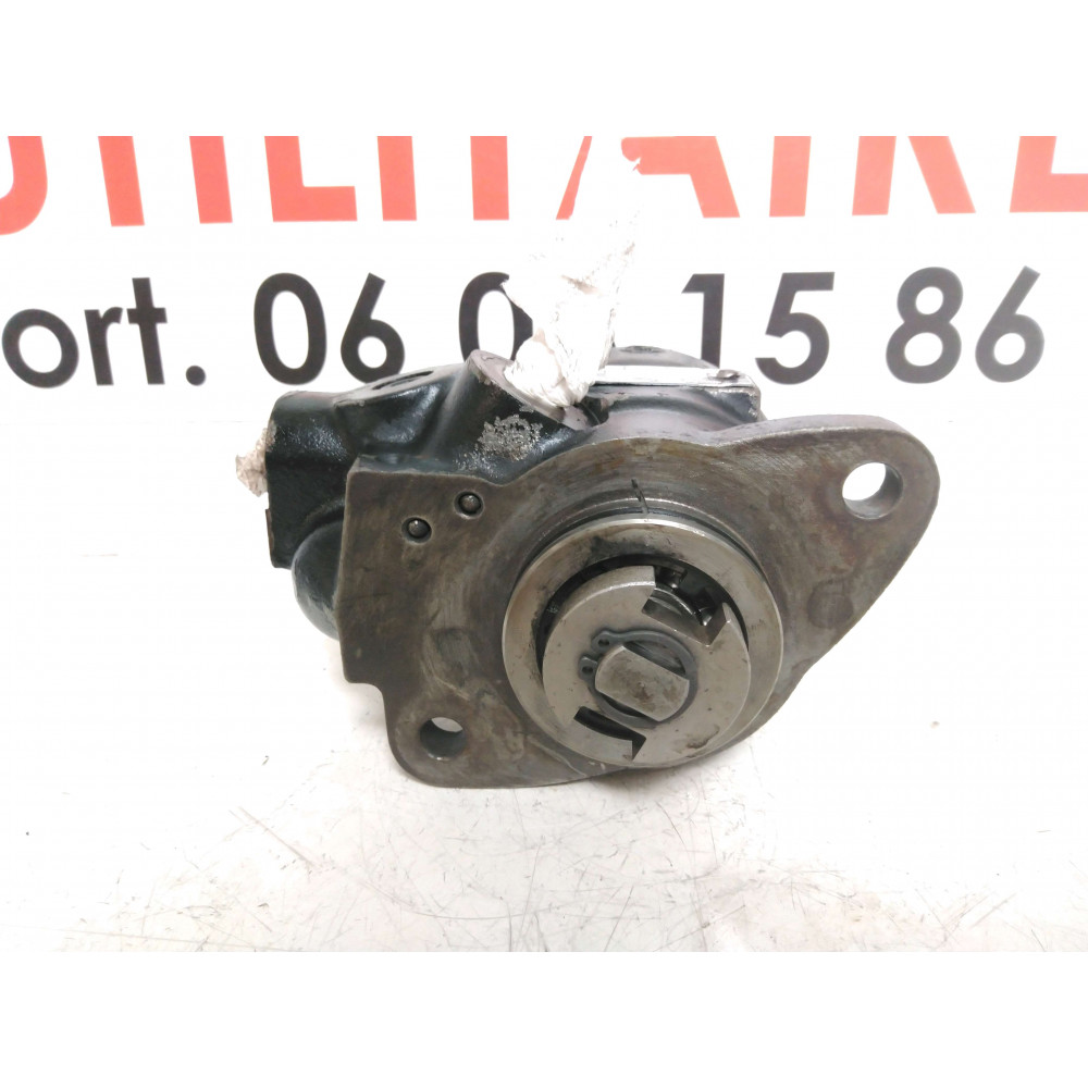pompe de direction assistée Iveco Daily  Ref : 7673955727