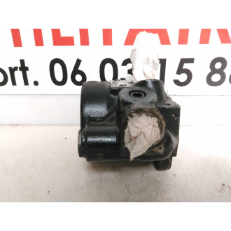 pompe de direction assistée Iveco Daily  Ref : 7673955727