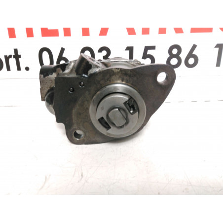 pompe de direction assistée Iveco Daily  Ref : 7673955727