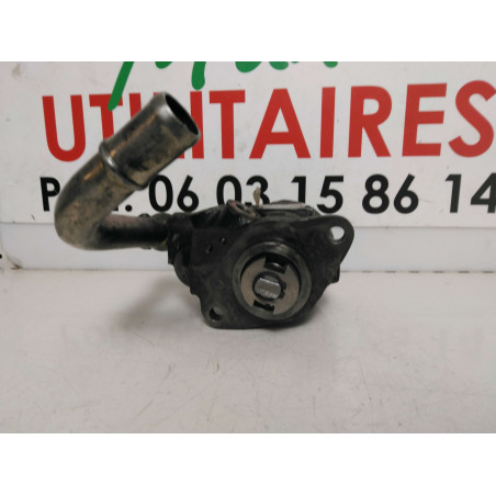 pompe de direction assistée Iveco Daily  Ref : 7673955533