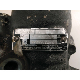 pompe de direction assistée Iveco Daily  Ref : 7673955533