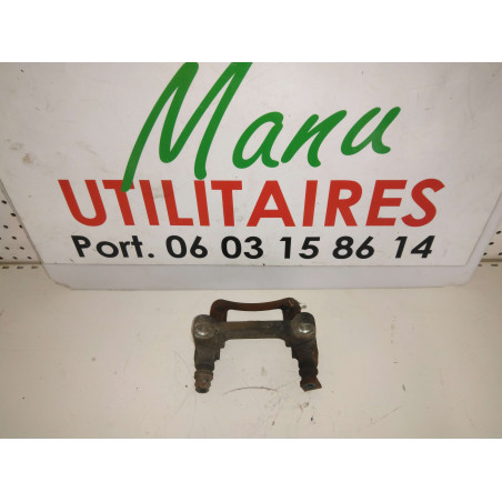 étrier de frein Trafic II 2005 1.9L DCI arrière droit Ref : 32327750