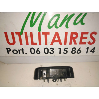 éclairage de plaque d'immatriculation Trafic II 2005 Ref : 8200434687