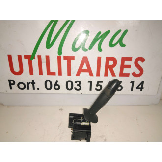 commodo de phares Trafic II 2005 1.9L DCI Ref : 8200070266