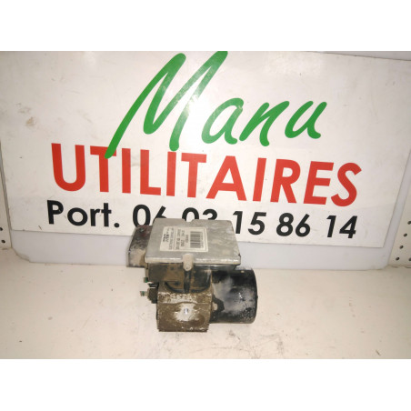 pompe ABS Trafic II 1.9L DCI  Ref : 54084684B