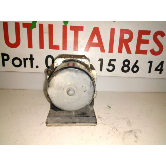 pompe ABS Trafic II 1.9L DCI  Ref : 54084684B