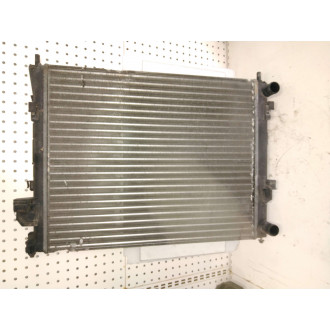 radiateur de moteur Trafic II 1.9L DCI Ref : 8200073817