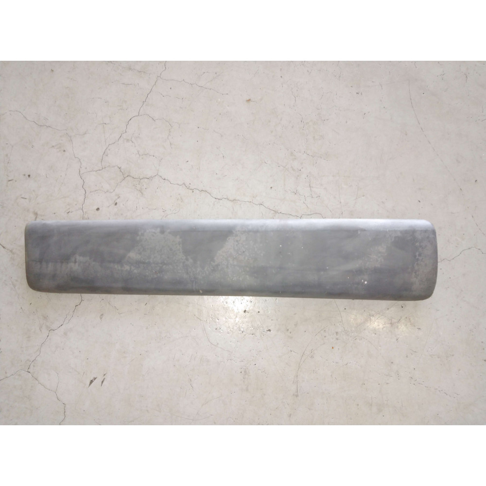 moulure de porte Trafic II 1.9L DCI avant gauche Ref : 8200036088G