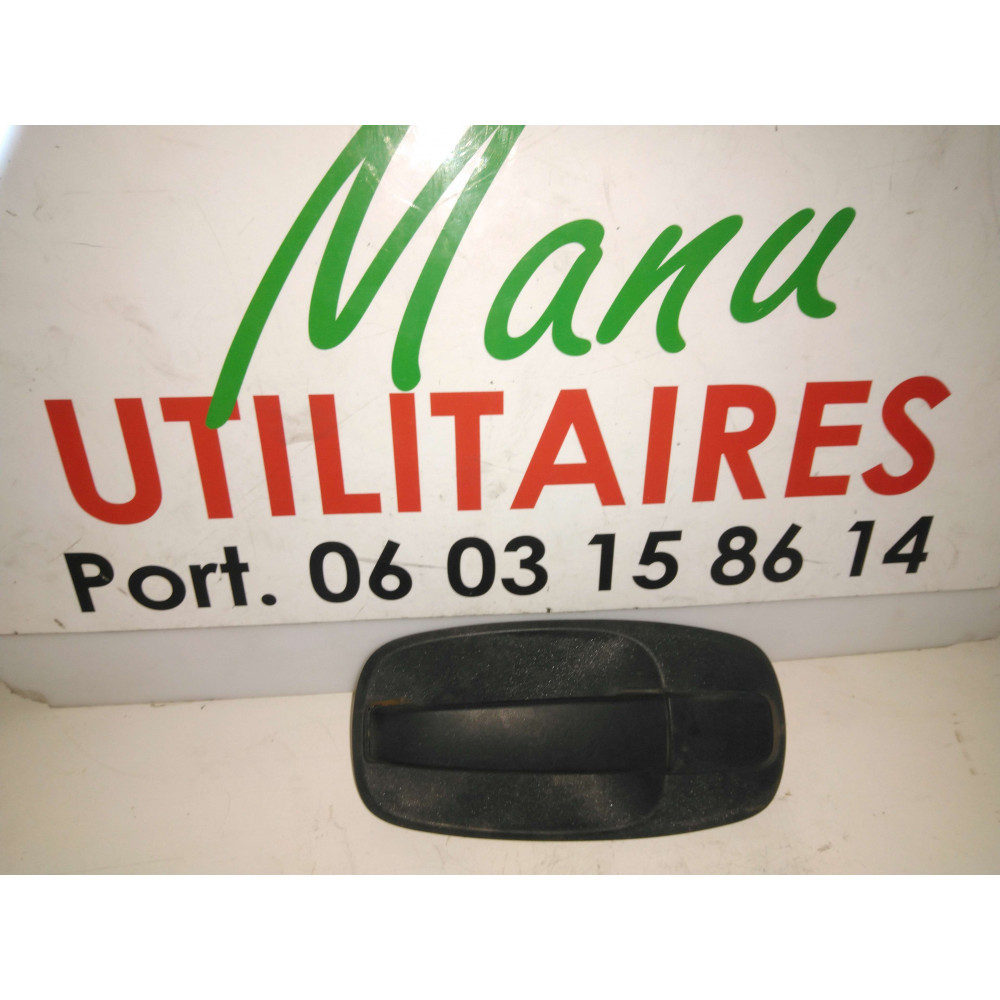 poignée extérieur Trafic II 1.9L DCI avant droit  Ref : 