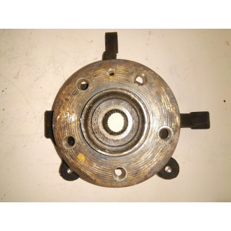 moyeu Trafic II 1.9L DCI avant gauche Ref : 8200630474