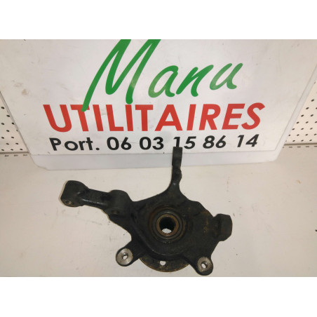 moyeu Trafic II 1.9L DCI avant droit  Ref : 8200630533