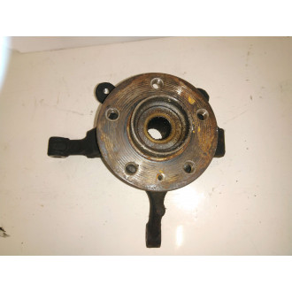 moyeu Trafic II 1.9L DCI avant droit  Ref : 8200630533