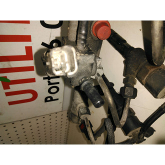 4 injecteurs + rampes Trafic II 1.9L DCI Ref : 8200330912