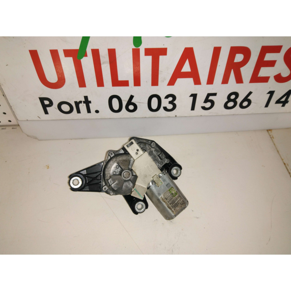 moteur essuie glace arrière Trafic II 1.9L DCi Ref : 7700311690