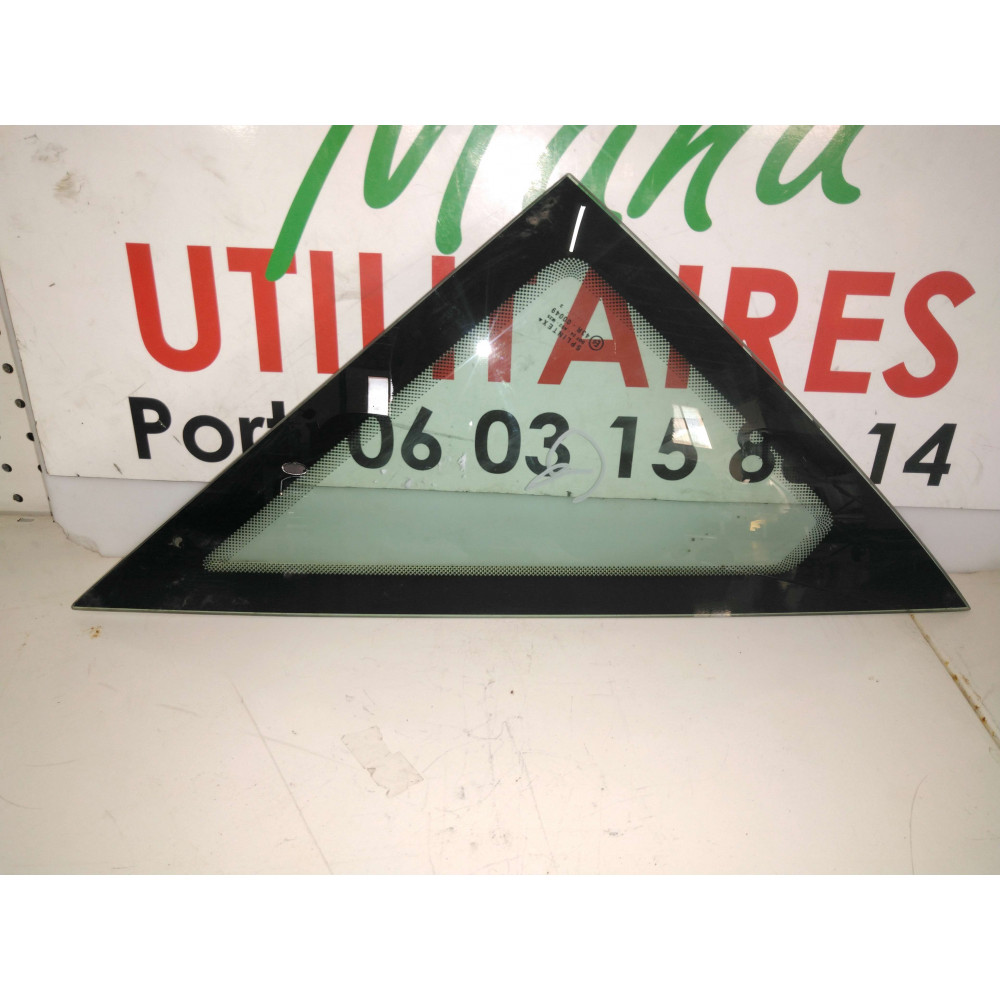 vitre fixe custom Jumpy avant gauche