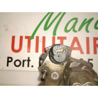 Pompe a injection Trafic II 1.9L DCI Ref : 8200456693