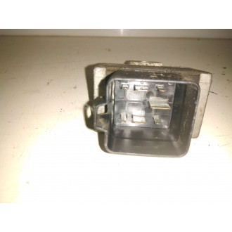 boitier de prechauffage Trafic II 1.9L DCI Ref : 7700115078