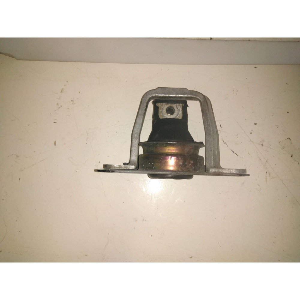 support moteur Trafic II 1.9L DCI Ref : 8200003825J