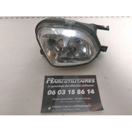 feu antibrouillard Sprinter avant droit  Ref : 8424445189465