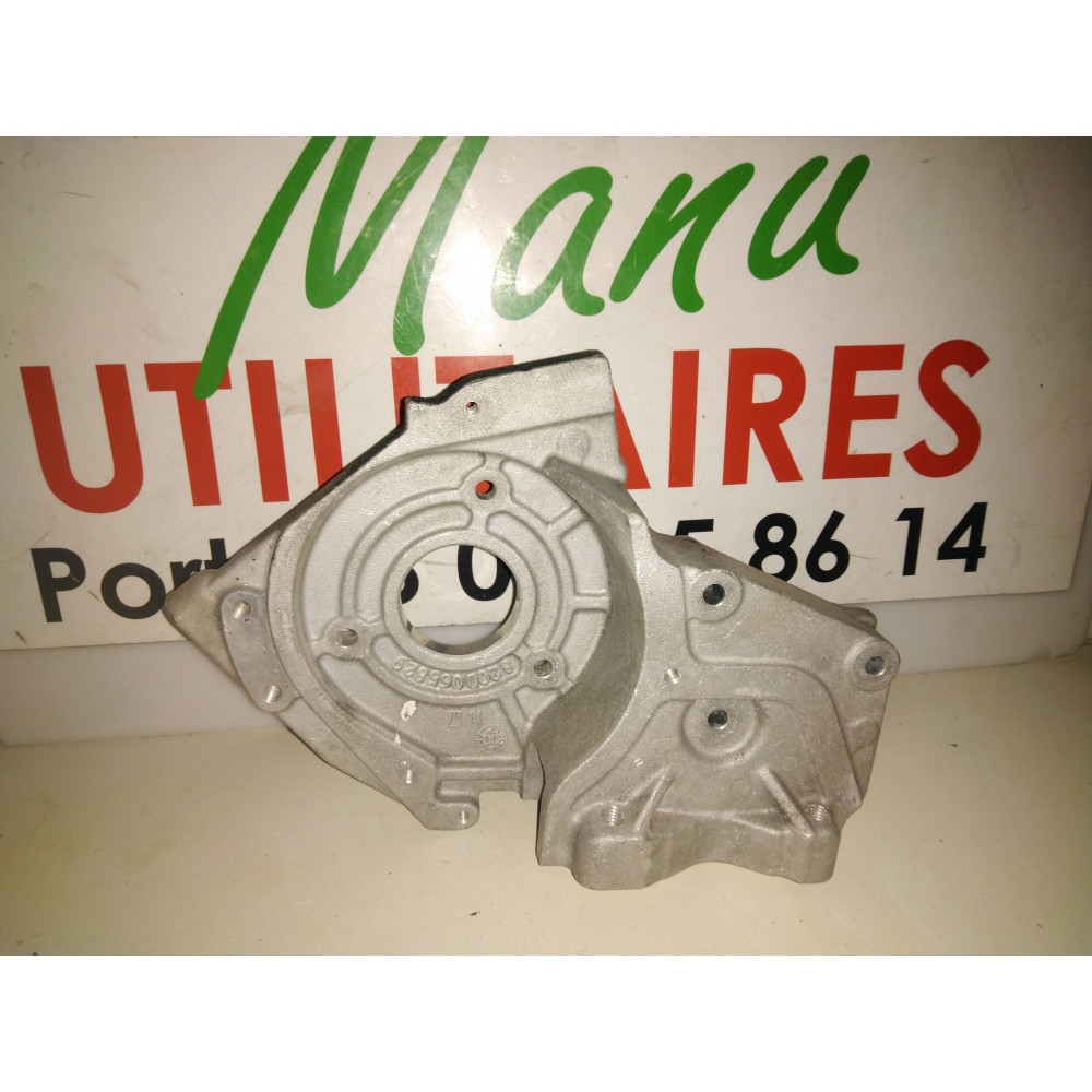 Support moteur Kangoo pompe injection  Ref : 8200065829