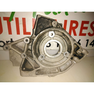 Support moteur Kangoo pompe injection  Ref : 8200065829
