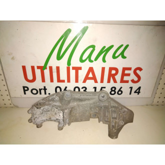 support moteur pompe de DA Master III Ref : 117103703R