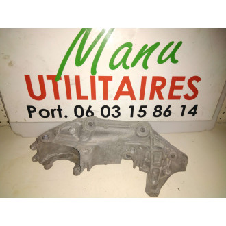 support moteur pompe de DA Master III  Ref : 117103585R