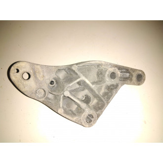 support moteur Trafic  Ref : 8200818975