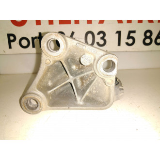 support cardan Master III/ Movano  Ref : 8200904226