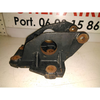 support cardan Master II AVANT Ref : 8200684227