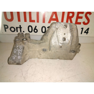 support moteur Iveco Daily 2.3L HPI gauche Ref : 50037660