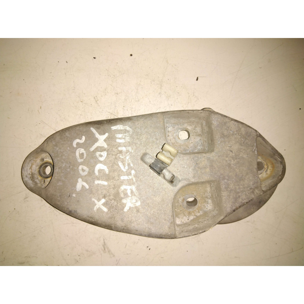support moteur Master II  Ref : 8200073668