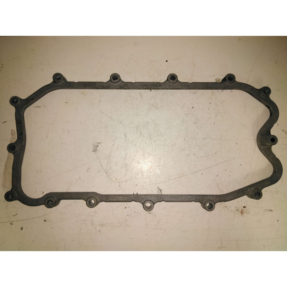 collier de serrage carter d'huile Iveco 2.8L Ref : 504154880