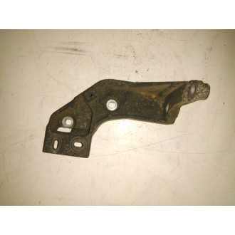 support moteur trafic  Ref : 8200443154