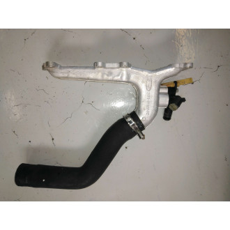 pipe à eau transit 2.4L Ref : YC1Q8K520AC