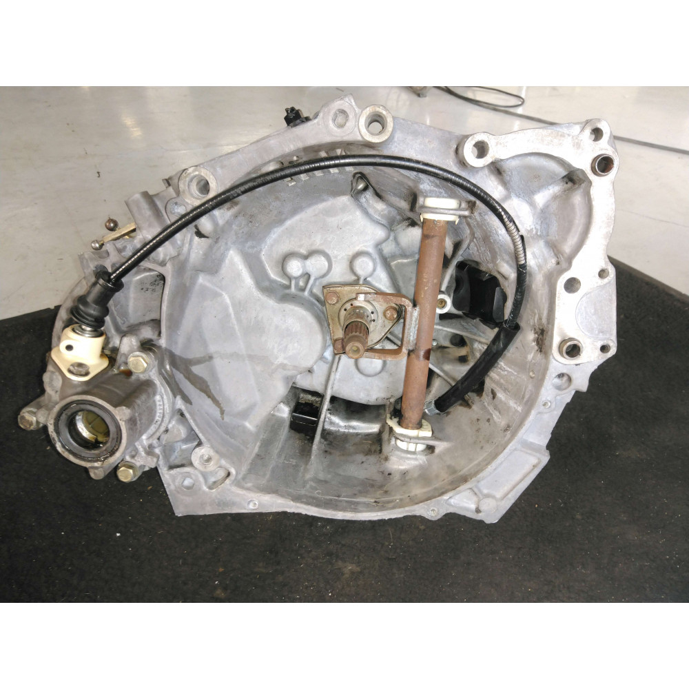 boite a vitesse C15 1.8 manuelle 5 vitesses  Ref : 20CM65